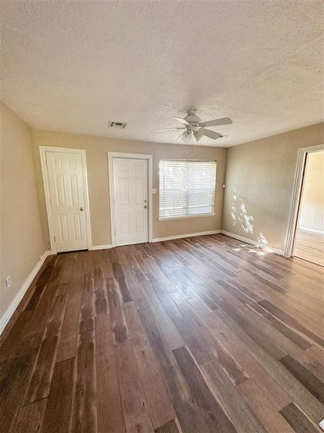 1339 NW Ferris, Lawton, OK 73507