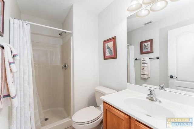 78 Bethpage Dr., Laguna Vista, TX 78578