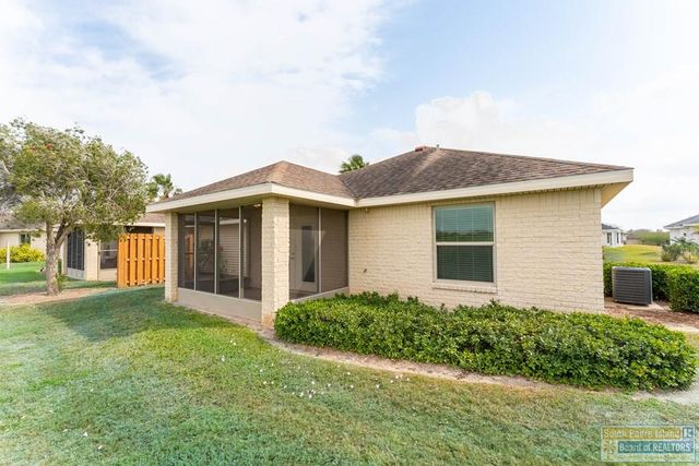 78 Bethpage Dr., Laguna Vista, TX 78578