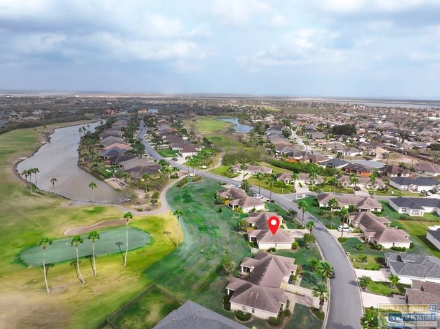 78 Bethpage Dr., Laguna Vista, TX 78578