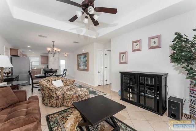 78 Bethpage Dr., Laguna Vista, TX 78578