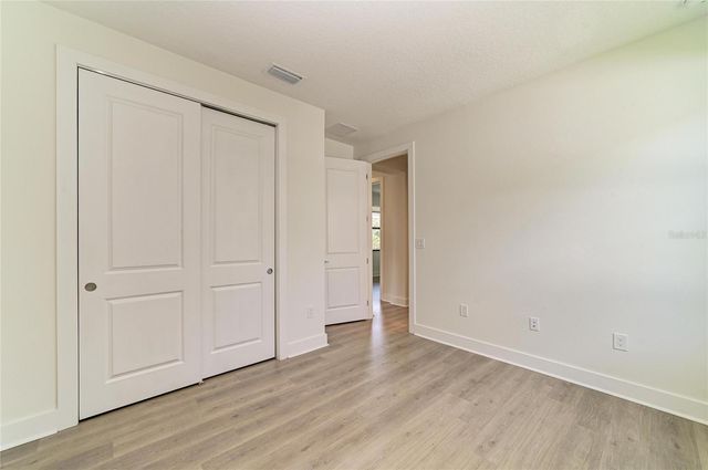 5290 BARNETT CIRCLE, Bradenton, FL 34211