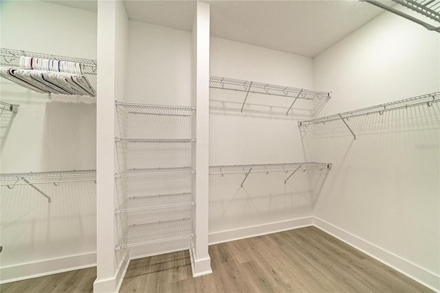 5290 BARNETT CIRCLE, Bradenton, FL 34211