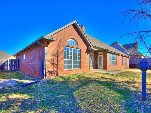 4116 Bristol Lane, Edmond, OK 73034