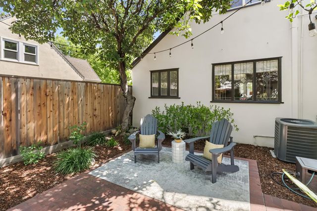 640 40th St, Sacramento, CA 95819
