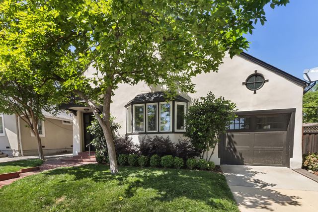 640 40th St, Sacramento, CA 95819