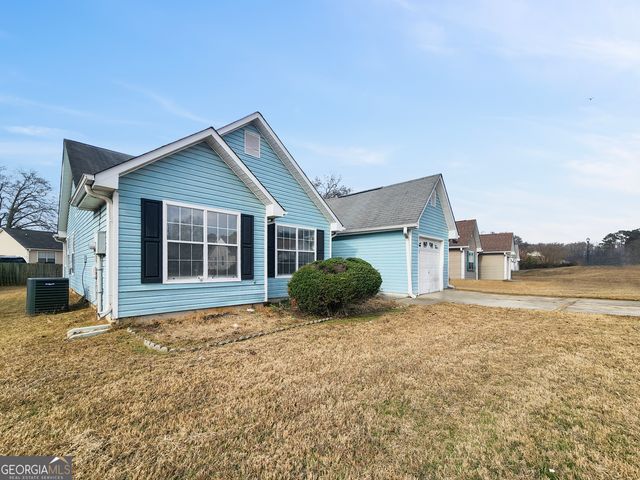 5855 Creekside Drive, Rex, GA 30273