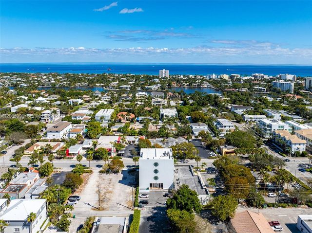 246 NE 6th Ave, Delray Beach, FL 33483