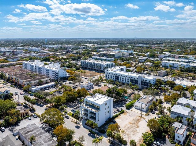 246 NE 6th Ave, Delray Beach, FL 33483