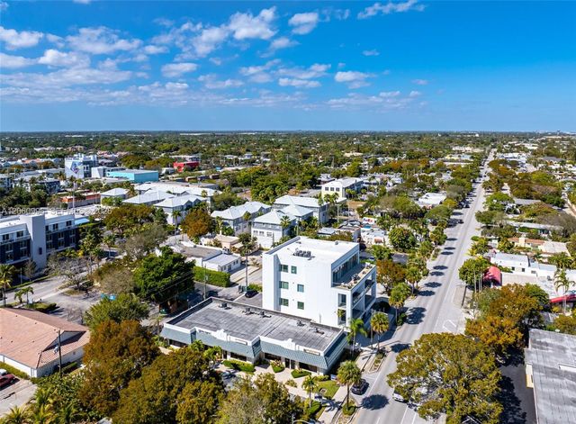 246 NE 6th Ave, Delray Beach, FL 33483