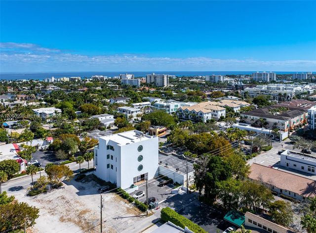 246 NE 6th Ave, Delray Beach, FL 33483
