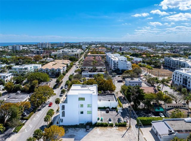 246 NE 6th Ave, Delray Beach, FL 33483