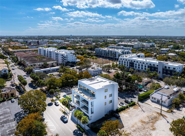 246 NE 6th Ave, Delray Beach, FL 33483