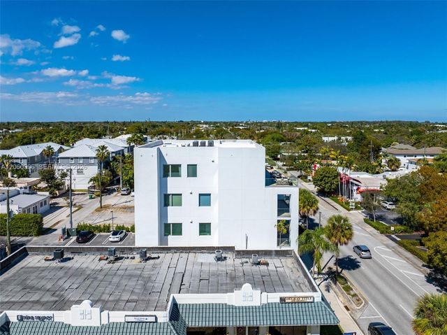 246 NE 6th Ave, Delray Beach, FL 33483
