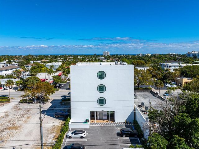 246 NE 6th Ave, Delray Beach, FL 33483