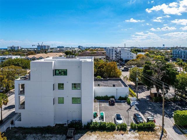 246 NE 6th Ave, Delray Beach, FL 33483