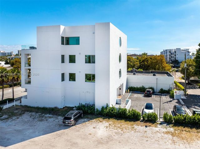246 NE 6th Ave, Delray Beach, FL 33483