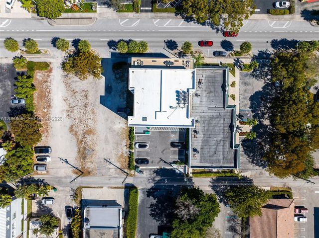 246 NE 6th Ave, Delray Beach, FL 33483