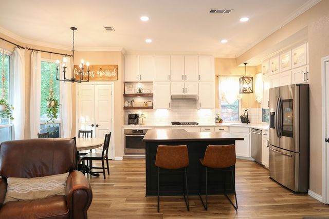 6129 Pebble Creek Drive, North Richland Hills, TX 76180