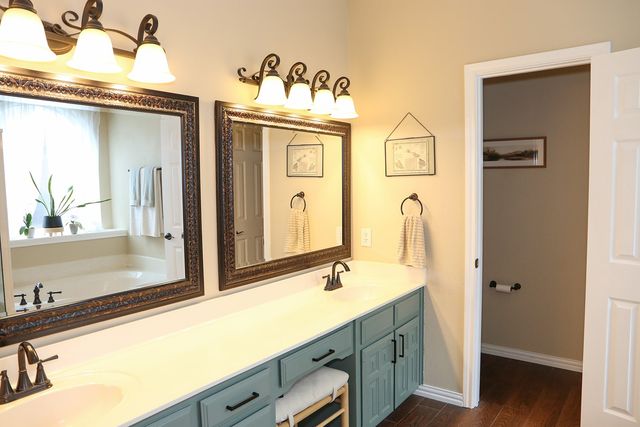 6129 Pebble Creek Drive, North Richland Hills, TX 76180