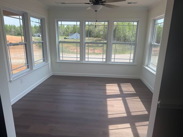 564 Adventure Isla Way, Campobello, SC 29322