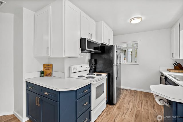 8033 E B Street, Tacoma, WA 98404
