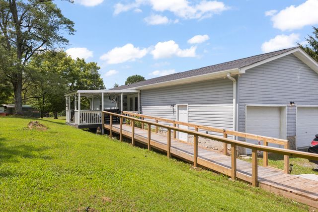 855 Ringgold Road, Lafayette, GA 30728