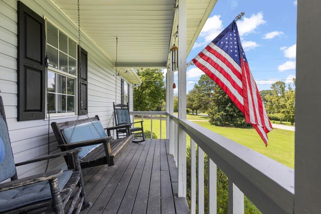 855 Ringgold Road, Lafayette, GA 30728