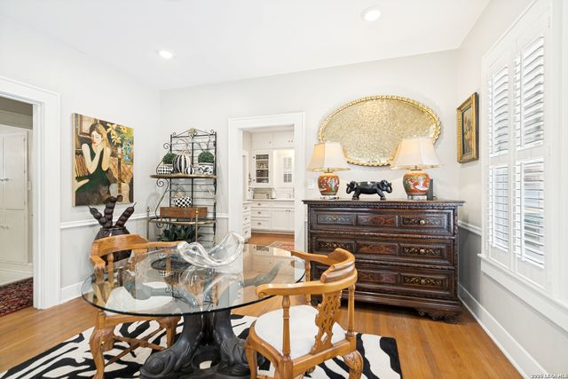 119 E EVERGREEN ST, Boerne, TX 78006