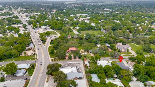 119 E EVERGREEN ST, Boerne, TX 78006