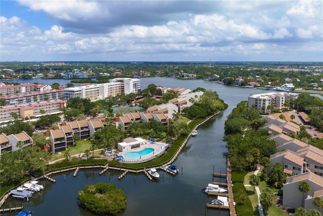 1400 COVE II PLACE 631, Sarasota, FL 34242