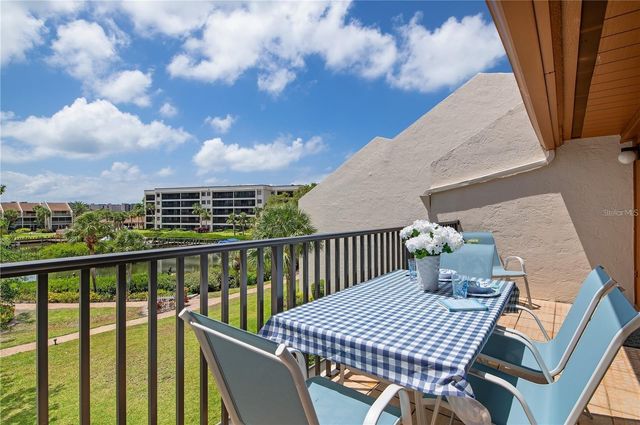 1400 COVE II PLACE 631, Sarasota, FL 34242