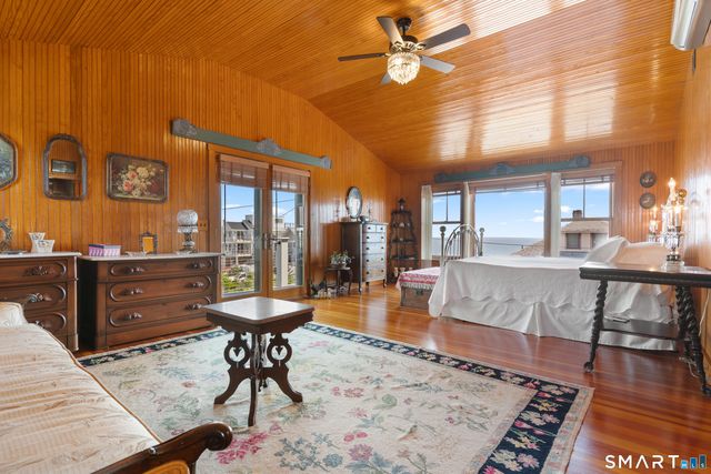 2 Minor Road, East Haven, CT 06512