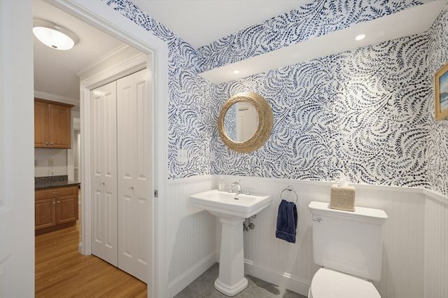 15 Lancaster Rd, Needham, MA 02492