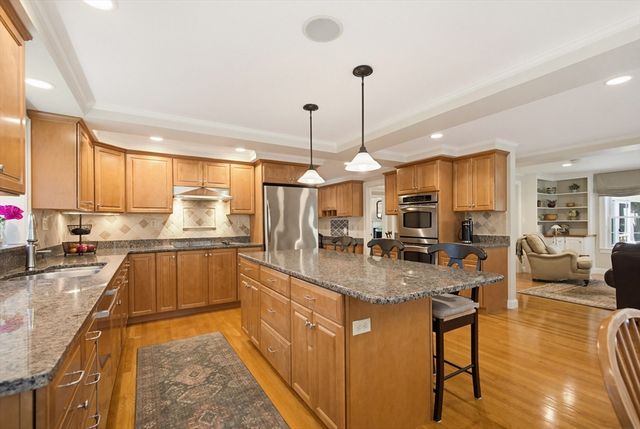 15 Lancaster Rd, Needham, MA 02492