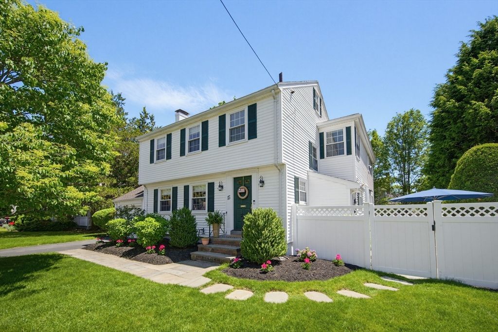 15 Lancaster Rd, Needham, MA 02492
