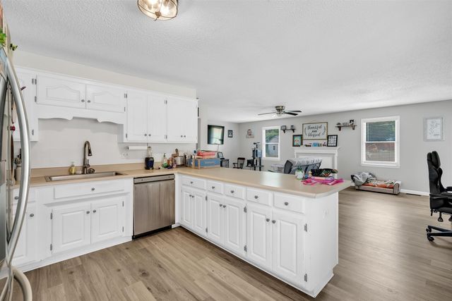 140 Eastbrook Terrace, Roebuck, SC 29376