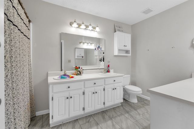 140 Eastbrook Terrace, Roebuck, SC 29376