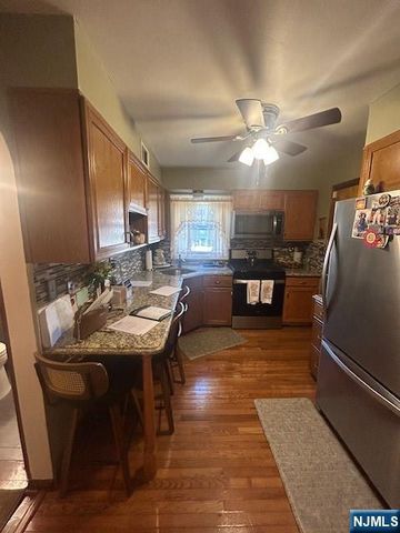 55 Hamilton Road, Teaneck, NJ 07666