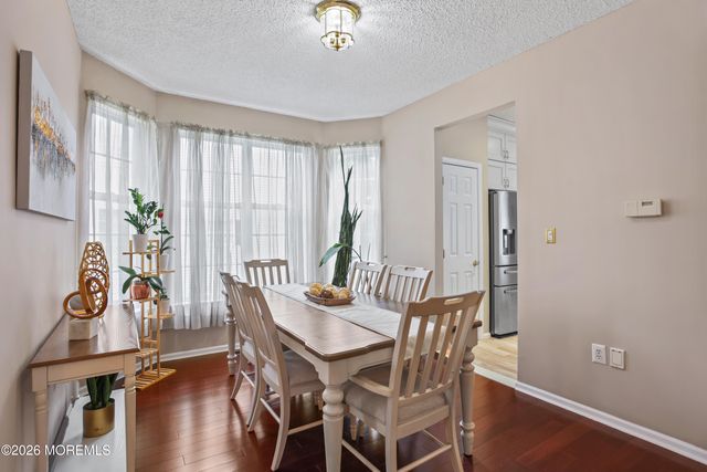 53 Cheyenne Street, Tinton Falls, NJ 07712