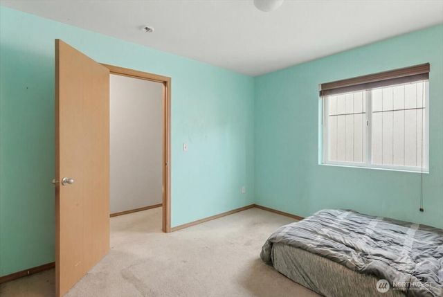 5035 Bowwood Circle NE, Bremerton, WA 98311