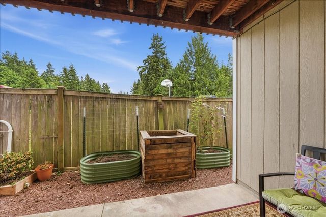 5035 Bowwood Circle NE, Bremerton, WA 98311