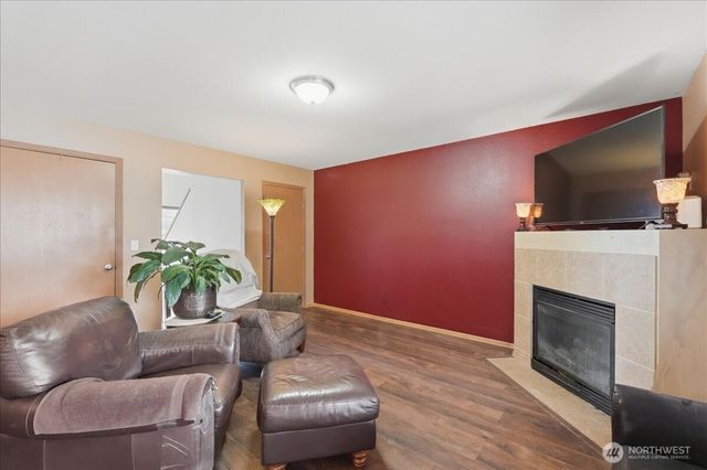 5035 Bowwood Circle NE, Bremerton, WA 98311