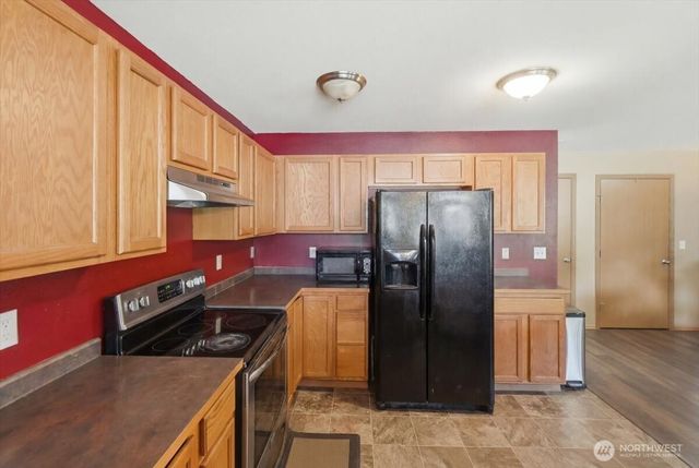 5035 Bowwood Circle NE, Bremerton, WA 98311