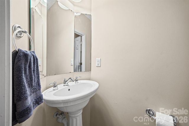 213 Quality Drive, Mount Holly, NC 28120