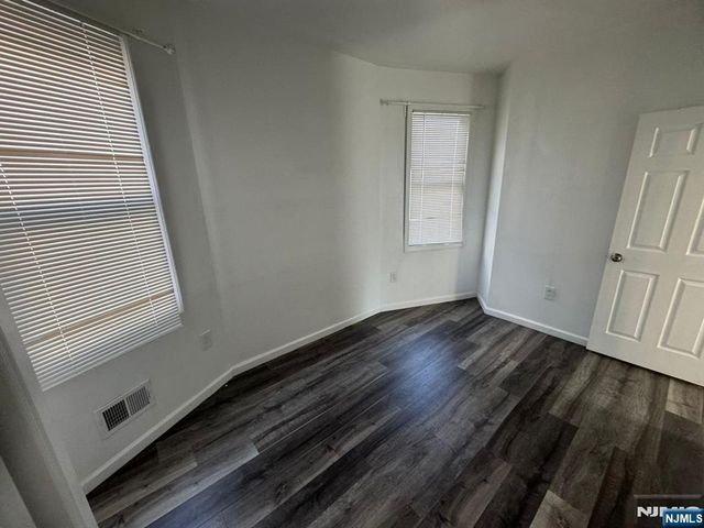 152 Market Street, Garfield, NJ 07026