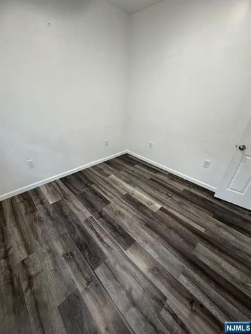 152 Market Street, Garfield, NJ 07026