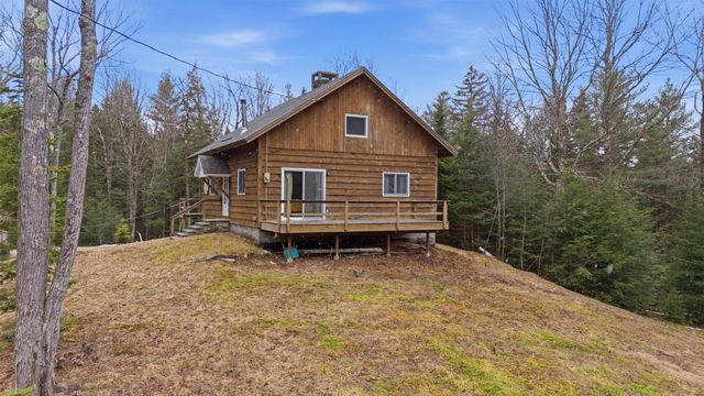 2936 Hapgood Pond Road, Peru, VT 05152