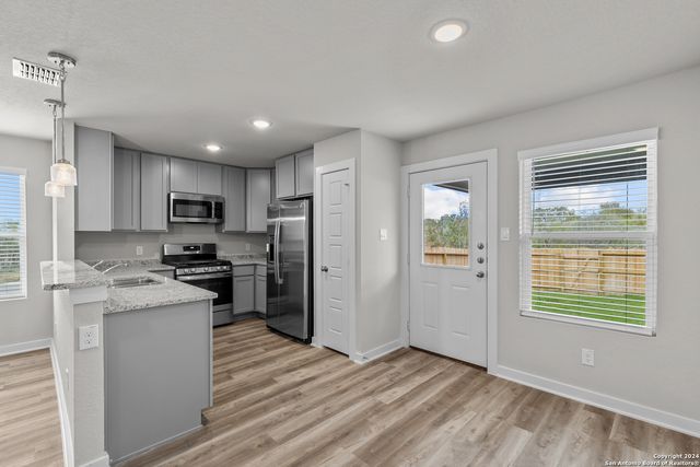 804-808-812-816 Ryan Crossing, San Antonio, TX 78253