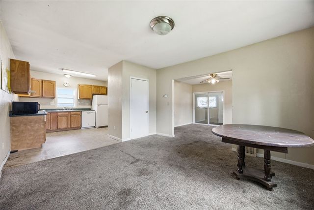 1001 17th Street NE, Cedar Rapids, IA 52402